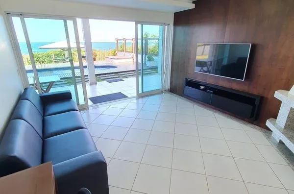 Casa para temporada, 5 quarto(s),  Estaleirinho, Balneário Camboriú