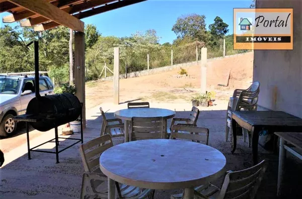 Chácara com 2 casas e agua corrente, 6500 m² por R$ 620.000 - Estância Figueira Branca - Campo Limpo Paulista/SP - Foto 2