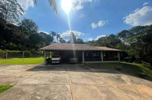 Chácara com 2 dormitórios sendo 1 suíte e segunda casa em fase de acabamento à venda, 5000 m² por R$ 960.000 - Pau Arcado - Campo Limpo Paulista/SP - Foto 1