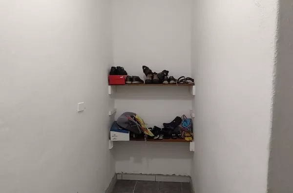 EXCELENTE OPORTUNIDADE PARA RENDA - 3 CASAS NO MESMO TERRENO - R$ 370 MIL - JD EUROPA - CAMPO LPO PTA - Foto 18
