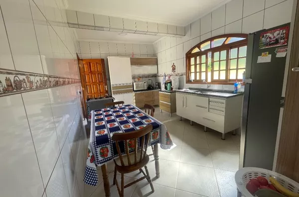 Casa com 3 dormitórios à venda, 217 m² por R$ 550.000 - Vila Olímpia - Campo Limpo Paulista/SP