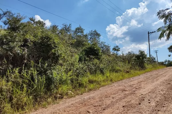 Terreno à venda por R$ 200.000 - 5.000 m2 em aclive suave - Colinas do Pontal (Botujuru) - Foto 1