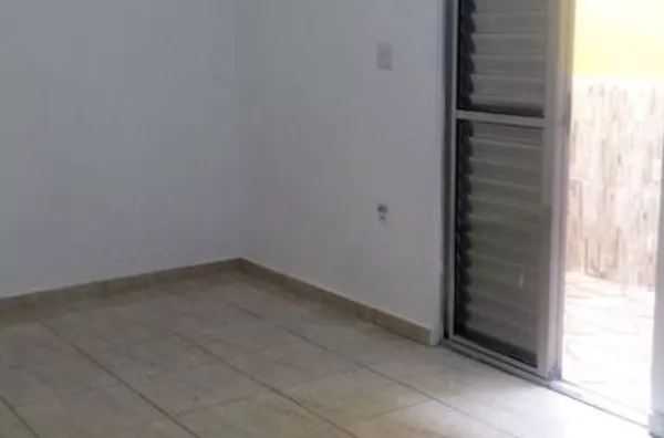 2 Casas - 1 com 2 dormitórios sendo 1 suíte e a outra casa com 2 dormitórios à venda, 150 m² por R$ 550.000 - Jardim Britânia - São Paulo/SP - Foto 6