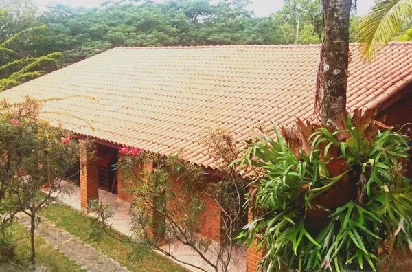 Chácara com 3 dormitórios à venda, 5000 m² por R$ 650.000,00 - Iara - Atibaia/SP