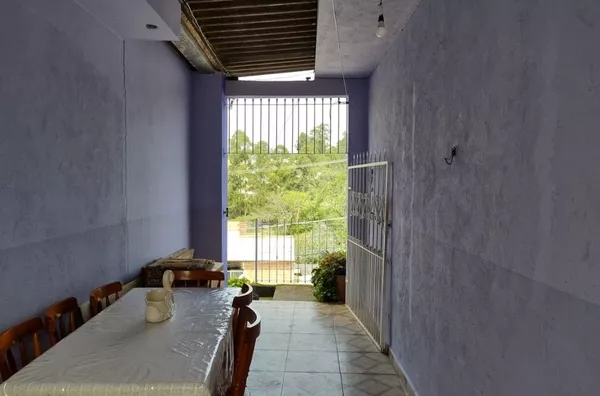 EXCELENTE OPORTUNIDADE PARA RENDA - 3 CASAS NO MESMO TERRENO - R$ 370 MIL - JD EUROPA - CAMPO LPO PTA - Foto 13