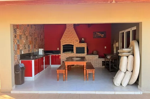ALTO PADRÃO -  REGIÃO NOBRE - PORTEIRA FECHADA -  CASA COM 3 DORM - LAZER COMPLETO  por R$ 1.600.000 - FIGUEIRA BRANCA - CAMPO LIMPO PAULISTA