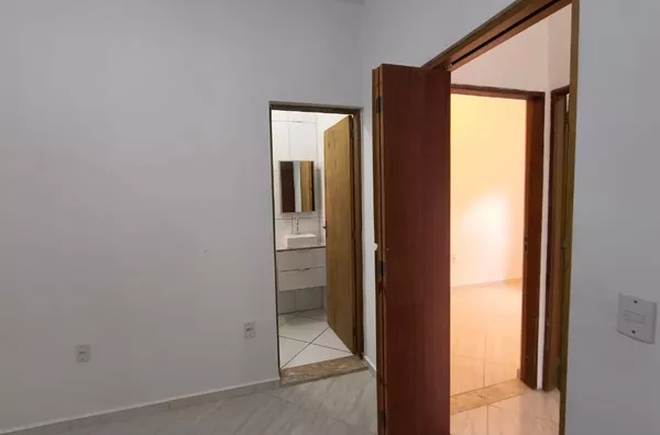 Casa com 3 dormitórios, Terreno 250m2, excelente espaço externo, por R$ 350.000 - Jardim Vista Alegre - Campo Limpo Paulista/SP - Foto 7