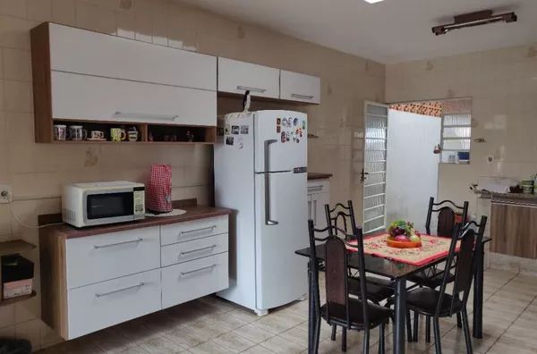 2 casas com 2 e 3 dormitórios à venda, 248 m² por R$ 490.000 - Jardim Europa - Campo Limpo Paulista/SP - Foto 6
