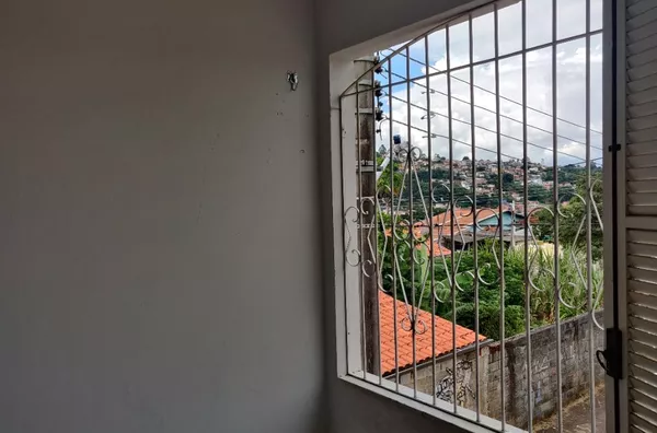 2 casas com 2 e 3 dormitórios à venda, 248 m² por R$ 490.000 - Jardim Europa - Campo Limpo Paulista/SP - Foto 18