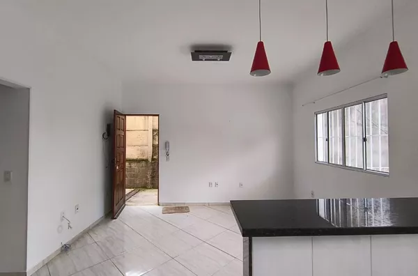 Casa com 3 dormitórios, Terreno 250m2, excelente espaço externo, por R$ 350.000 - Jardim Vista Alegre - Campo Limpo Paulista/SP