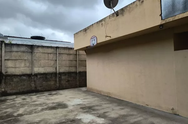 Casa com 3 dormitórios, Terreno 250m2, excelente espaço externo, por R$ 350.000 - Jardim Vista Alegre - Campo Limpo Paulista/SP - Foto 15