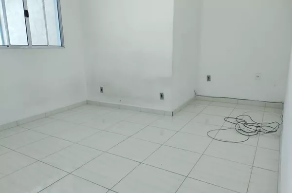 Casa com 4 dormitórios à venda, 120 m² por R$ 300.000,00 - Conjunto Habitacional São José - Campo Limpo Paulista/SP