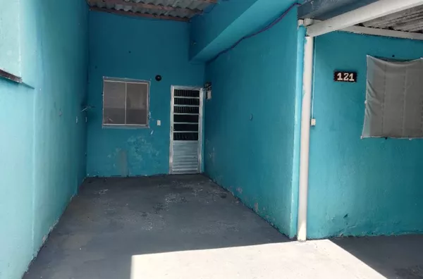 Casa com 2 dormitórios à venda, 200 m² por R$ 265.000,00 - Conjunto Habitacional São José - Campo Limpo Paulista/SP