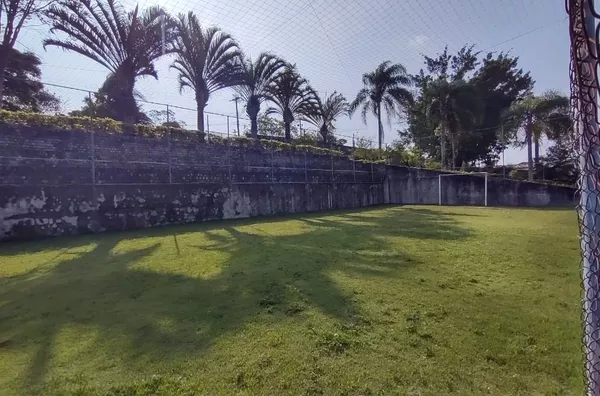 Chácara completa com casa, piscina, campo de futebol, churrasqueira, etc, no bairro Jardim Morada Alta em Jarinu-SP. - Foto 2