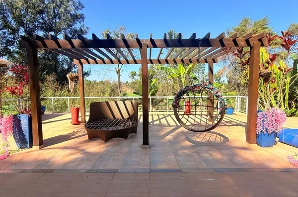 ALTO PADRÃO -  REGIÃO NOBRE - PORTEIRA FECHADA -  CASA COM 3 DORM - LAZER COMPLETO  por R$ 1.600.000 - FIGUEIRA BRANCA - CAMPO LIMPO PAULISTA