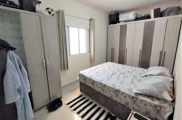 Casa com 2 Dormitórios -  Churrasqueira - Varanda com vista para o Cristo - Campo Limpo Paulista - SP