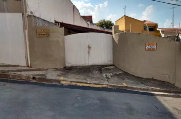 Terreno com 195 m² odo murado e fechado com portão de madeira e cobertura de proteção - Vila Thomazina - Campo Limpo Paulista/SP - Foto 1