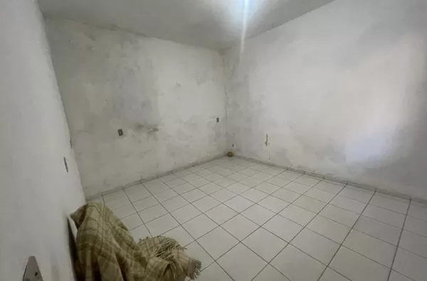 Duas casas à venda, sendo uma com 2 dormitórios e uma com 1 dormitório, por R$ 480.000 - Jardim Bertioga - Várzea Paulista/SP - Foto 10
