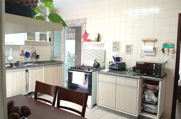 Casa com 2 dormitórios à venda, 116 m² por R$ 430.000,00 - Vila Olímpia - Campo Limpo Paulista/SP