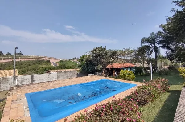 Chácara completa com casa, piscina, campo de futebol, churrasqueira, etc, no bairro Jardim Morada Alta em Jarinu-SP. - Foto 1