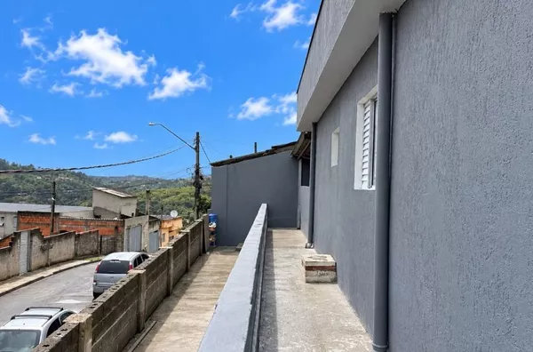 CASA REFORMADA COM 3 DORM - EXCELENTE OPORTUNIDADE - PARQUE INTERNACIONAL - CAMPO LIMPO PTA - R$ 350 MIL - ACEITA FINANCIAMENTO BANCÁRIO