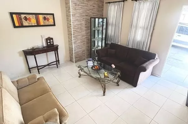 Casa com 3 dormitórios à venda, 139 m² por R$ 700.000,00 - Vila Cardoso - Campo Limpo Paulista/SP
