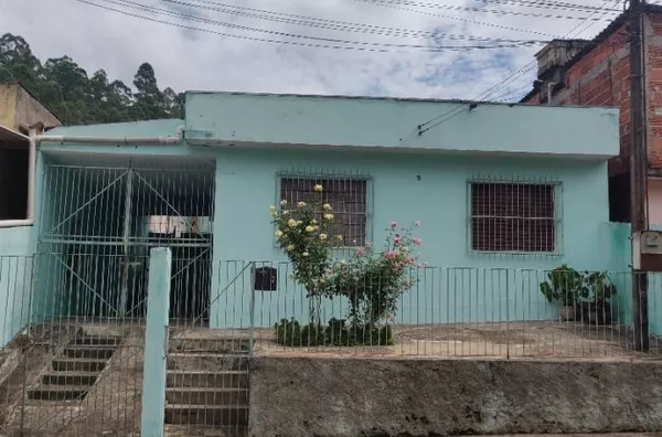 Casa com 2 dormitórios à venda, 132 m² por R$ 330.000,00 - Parque Internacional - Campo Limpo Paulista/SP