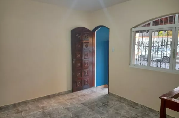Duas casas com 1 e 2 dormitórios à venda, 213 m² por R$ 450.000 - Jardim Vitória - Campo Limpo Paulista/SP