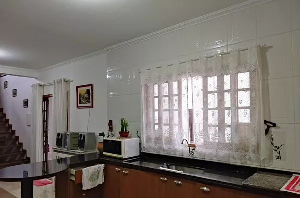 Casa com 3 dormitórios à venda, 112 m² por R$ 508.800,00 - Jardim América - Campo Limpo Paulista/SP