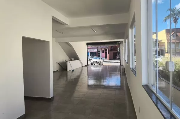 Excelente ponto comercial na principal avenida de comércio para alugar, 240 m² por R$ 7.900/mês - Jardim América - Campo Limpo Paulista/SP - Foto 6
