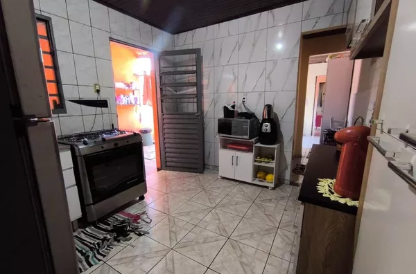 Oportunidade - Casa à venda com 3 dormitórios sendo 1 suíte, 126 m² por R$ 190.000 - Conjunto Habitacional São José - Campo Limpo Paulista/SP