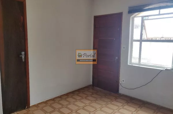 2 casas com 2 e 3 dormitórios à venda, 248 m² por R$ 490.000 - Jardim Europa - Campo Limpo Paulista/SP
