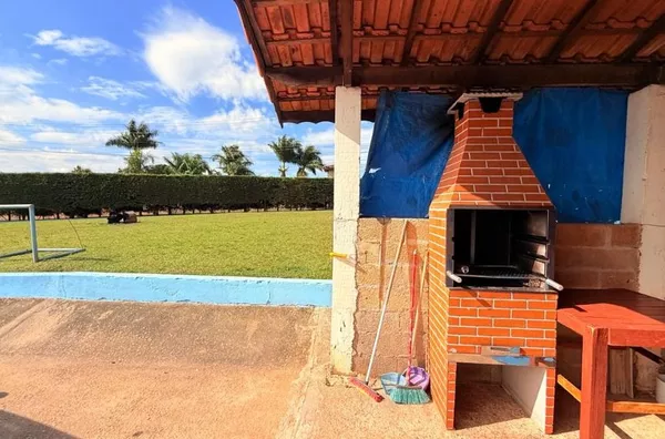 Linda chácara completa com casa, piscina e churrasqueira - 3800 m² por R$ 600.000 - Chácaras Campo Limpo - Campo Limpo Paulista/SP - Foto 13