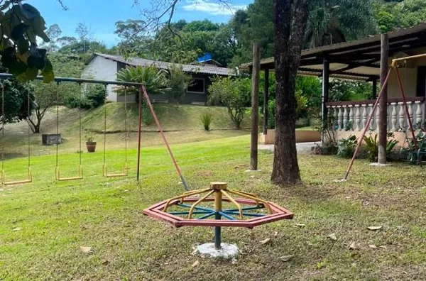 Excelente oportunidade, espaço e lazer, imóvel conta com 03 casas, chácaras à venda, 5006 m² por R$ 890.000 - Pau Arcado - Campo Limpo Paulista/SP - Foto 51