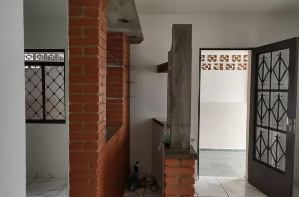 Oportunidade, casa com 2 dormitórios à venda, 143 m² por R$ 320.000 - Vila Constança (Botujuru) - Campo Limpo Paulista/SP