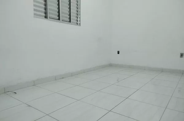 Casa com 4 dormitórios à venda, 120 m² por R$ 300.000,00 - Conjunto Habitacional São José - Campo Limpo Paulista/SP