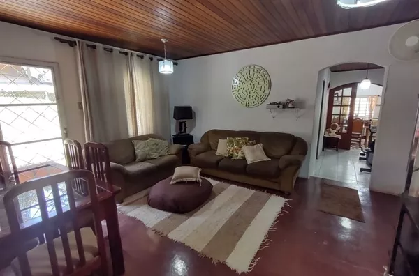 Chácara completa com casa, piscina, área para festas, playground, 2469 m² por R$ 720.000 - Iara - Atibaia/SP - Foto 11