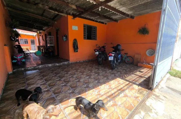 Oportunidade - Casa à venda com 3 dormitórios sendo 1 suíte, 126 m² por R$ 190.000 - Conjunto Habitacional São José - Campo Limpo Paulista/SP