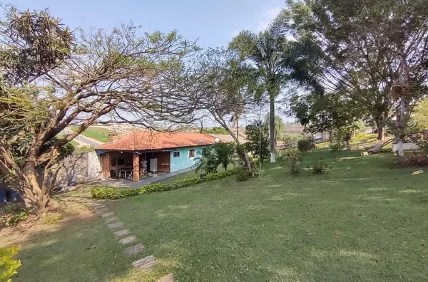 Chácara completa com casa, piscina, campo de futebol, churrasqueira, etc, no bairro Jardim Morada Alta em Jarinu-SP. - Foto 4