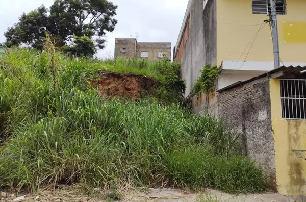 Terreno à venda, 300 m² por R$ 170.000,00 - Jardim Europa - Campo Limpo Paulista/SP
