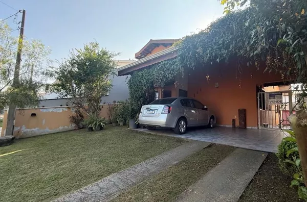 Casa com 3 dormitórios à venda, 184 m² por R$ 700.000,00 - Condomínio Chacur - Várzea Paulista/SP - Foto 1