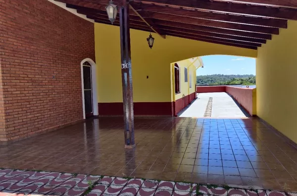 Casa com 3 dormitórios à venda, 182 m² por R$ 790.000 - Jardim Santa Lúcia - Campo Limpo Paulista/SP