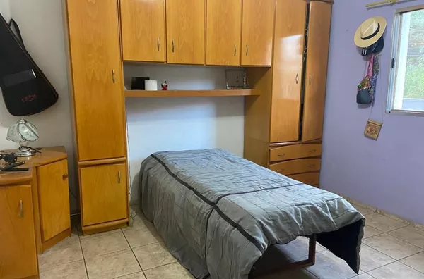 Casa com 4 dormitórios e edícula à venda, 275 m² por R$ 550.000 - Jardim Vitória - Campo Limpo Paulista/SP