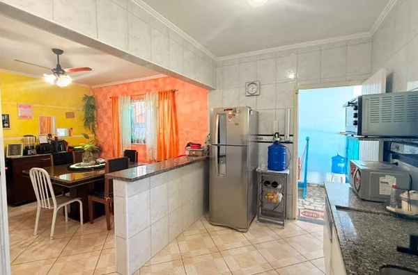Casa com 2 dormitórios à venda, 216 m² por R$ 424.000,00 - Parque Internacional - Campo Limpo Paulista/SP