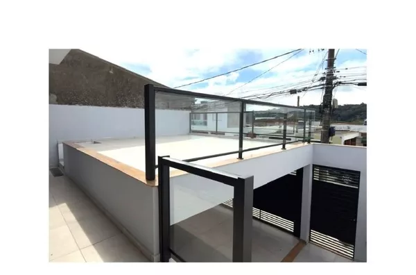 Nova, moderna, excelente acabamento, 3 dorm (1 suíte) no centro, 130 m² por R$ 760.000 - Vila Tavares - Campo Limpo Paulista/SP