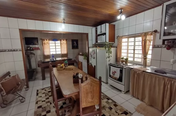 Chácara completa com casa, piscina, área para festas, playground, 2469 m² por R$ 720.000 - Iara - Atibaia/SP - Foto 8