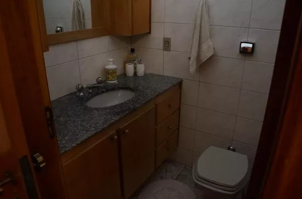 4 dorm (2 suite) , Churrasqueira, sala cinema, amplo quintal - Centro - Campo Limpo Paulista - SP - Foto 30