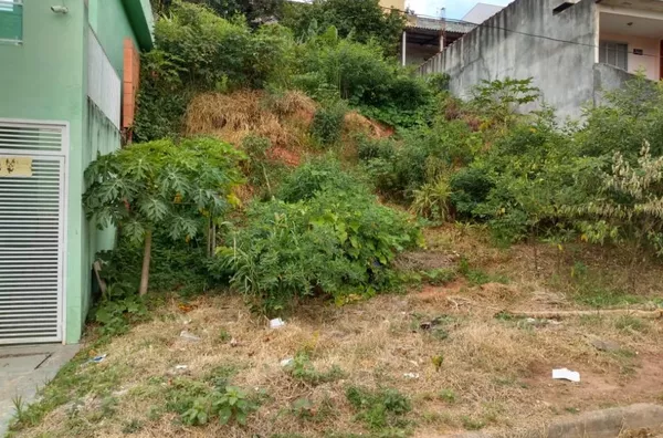 Terreno à venda, 250 m² por R$ 210.000,00 - Jardim Vitória - Campo Limpo Paulista/SP
