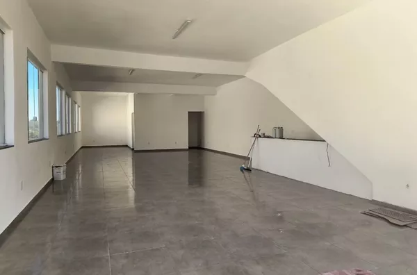 Excelente ponto comercial na principal avenida de comércio para alugar, 240 m² por R$ 7.900/mês - Jardim América - Campo Limpo Paulista/SP - Foto 3