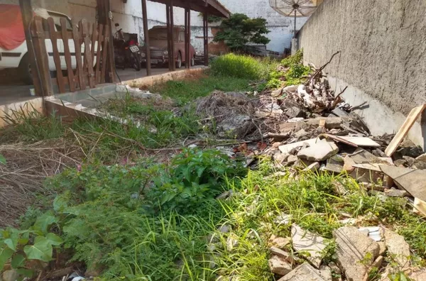 Terreno com 195 m² odo murado e fechado com portão de madeira e cobertura de proteção - Vila Thomazina - Campo Limpo Paulista/SP - Foto 2